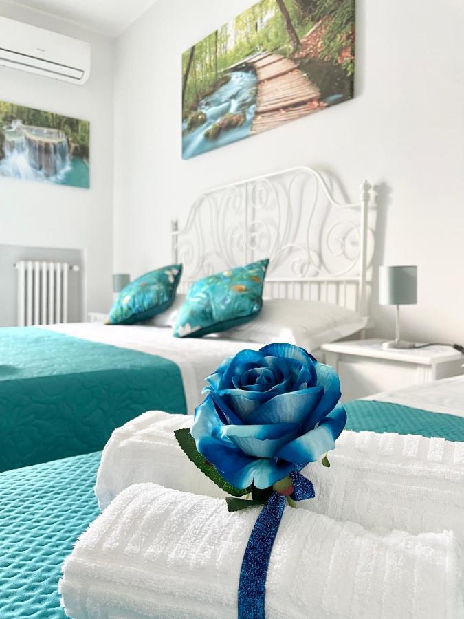 Apartment Savoia Bari Bagian luar foto